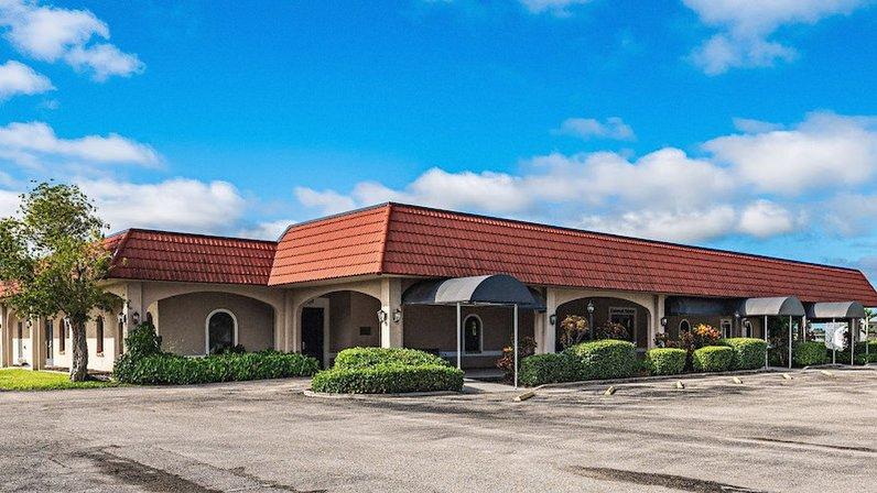 Charlotte Memorial Funeral Home, Cemetery & Crematory