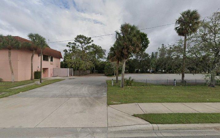 Florida Department of Health in Manatee County Pine Village