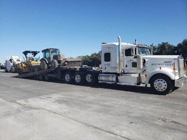TAMPA HEAVY HAUL LLC.