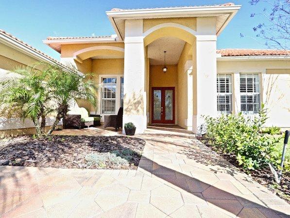 MICHAEL CONSTANTINE REMAX REALTOR