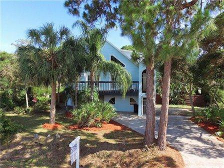 Floridian Realty Services, LLC