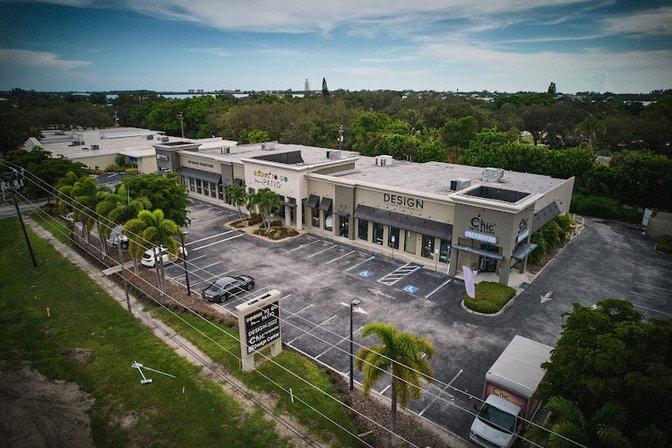 DESIGN Tile and Flooring LLC Sarasota