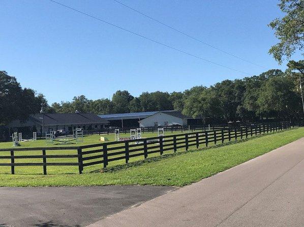 Winding Oaks Equestrian Center