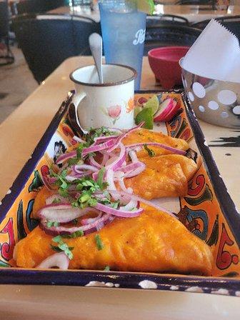 Queens & King Mexican Kitchen