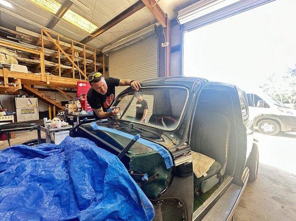 Autoglass Works LLC