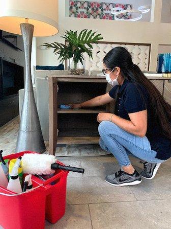 Mia's Cleaning Services