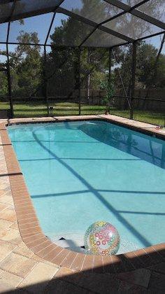 Ashton Pools & Spas Inc