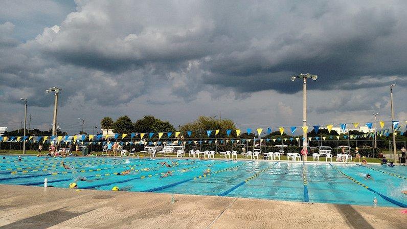 Rowdy Gaines Olympic Pool