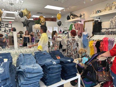 Iyalordes Boutique By TeamCalocha