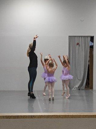 Major Productions Studio of Dance SRQ