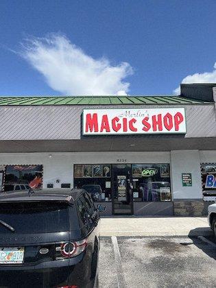 MERLIN'S MAGIC SHOP