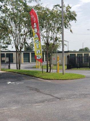 Storage at Lake Wales & UHAUL