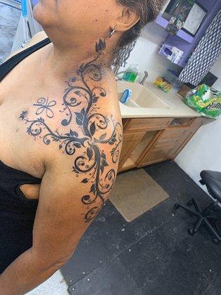 Krazy Kash Tattoos & Supplies LLC