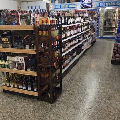 Tony's Liquor