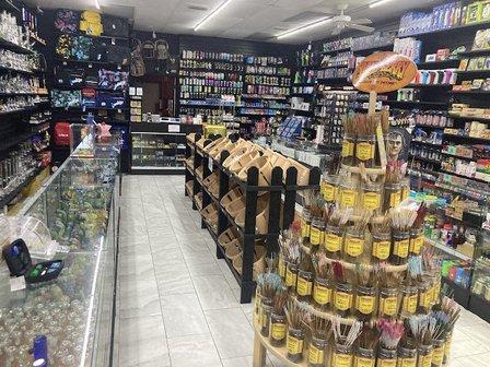 Sky Smoke & Vape Shop Swift Rd