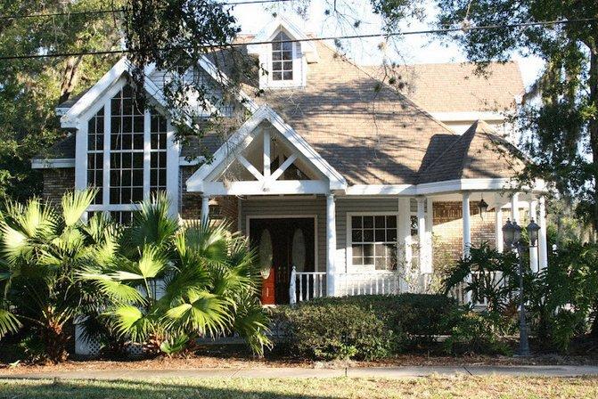 Pioneer Homes
