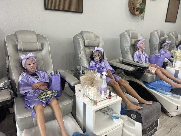 EV Nail Art & Spa