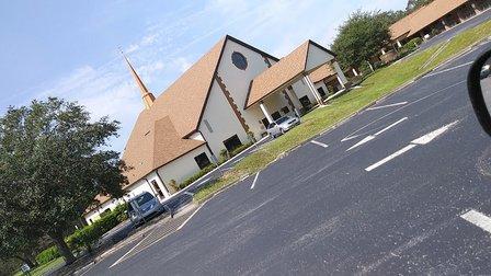 Forest Oaks Lutheran Church