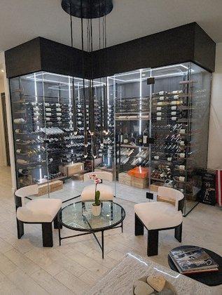 Henderson’s Glass & Mirror LLC