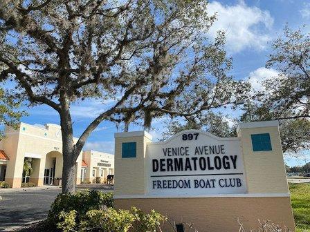 Jeffrey R. Hunek, M.D., Venice Avenue Dermatology