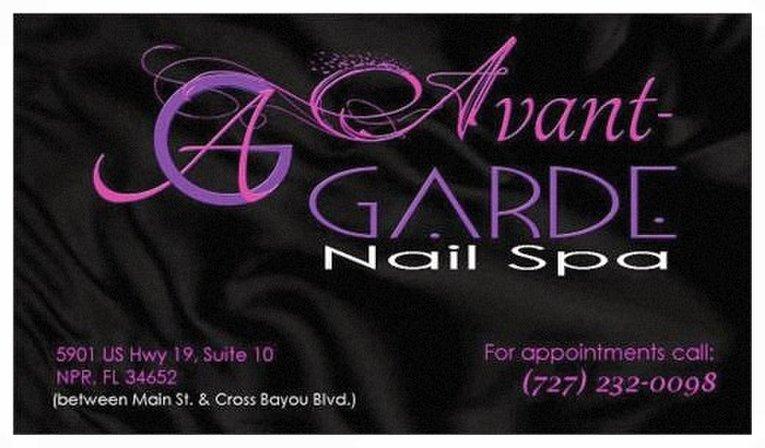 Avant-Garde Salon Suites