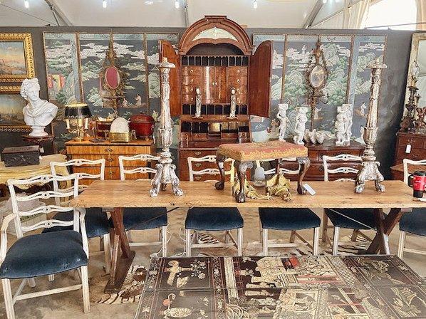 J & M Antiques