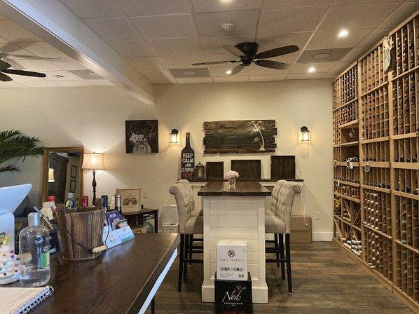 Siesta Key Wine Bar