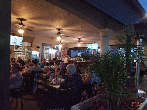Balmoral Bar & Grill