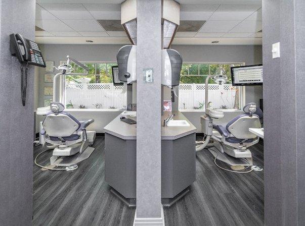 Kenneth Martin Schweizer, DDS Cosmetic & Emergency Dentistry
