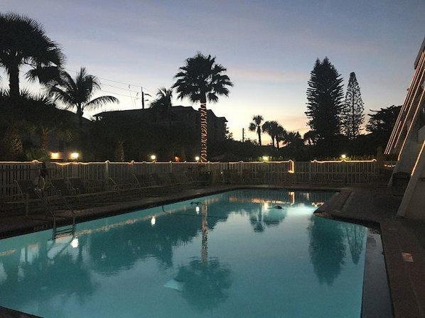 Tropical Sands Accommodations