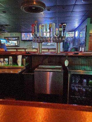 Green Diamond Pub