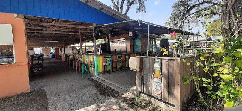 Andys Tiki Hut