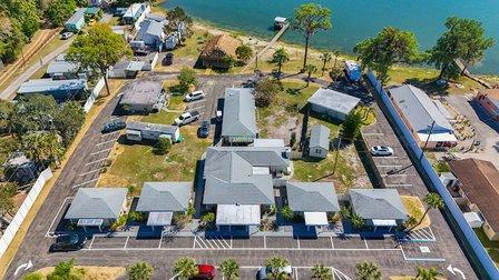 Hunnewell's Cottages