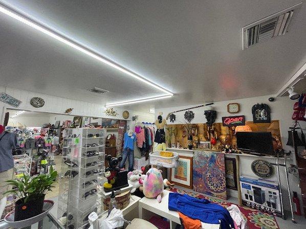 Hwy 27 Thrift Shop