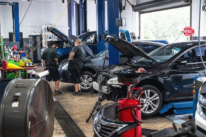 Elite Auto & Tire- 53rd Ave. E