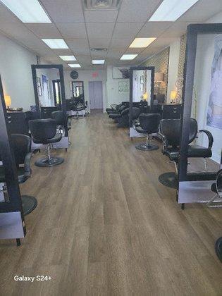 Laura Italian hair salon