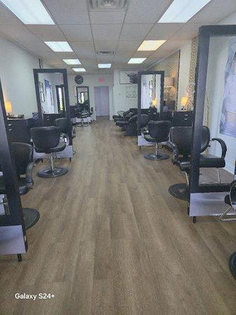 Laura Italian hair salon