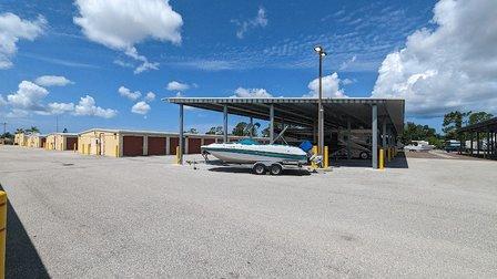 Extra Space Storage
