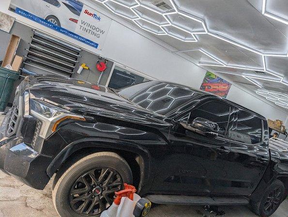 Unique Auto Tint