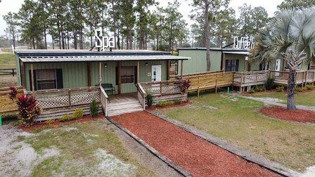 Resort at Canopy Oaks