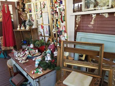 Old White House Antique Vintage Market