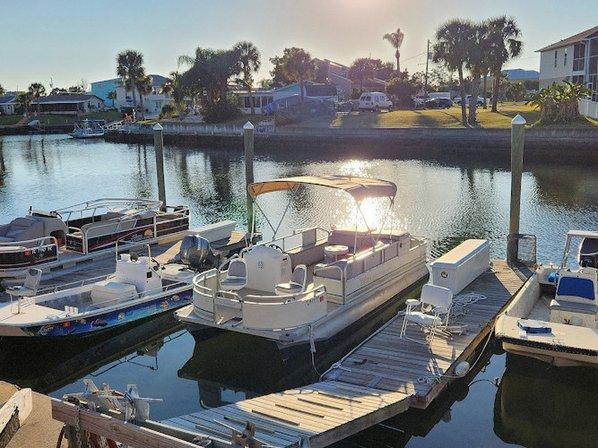 Boat Rentals - Adventures of Hernando Beach