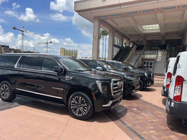 Angelina Limousine Service