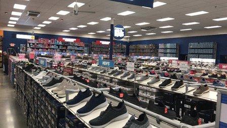 SKECHERS Warehouse Outlet