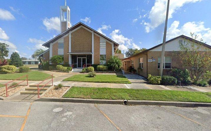 lake Alfred church
