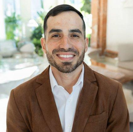 Victor Reina / Financial Advisor at Northwestern Mutual