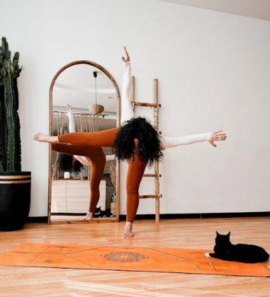 Kitten Yoga 2.0!