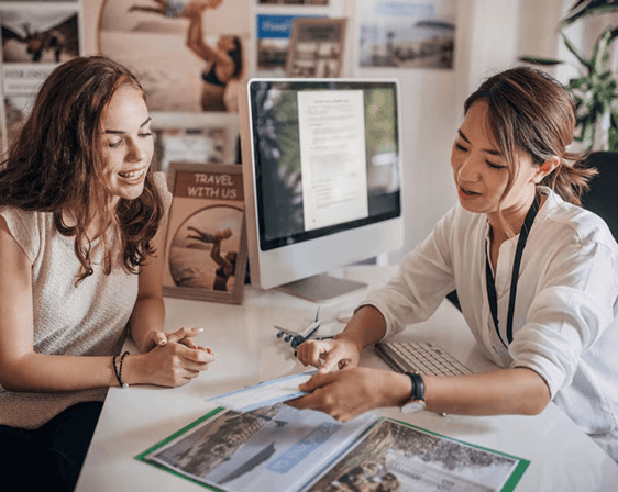 More Than Just Booking a Trip: What to Expect From a Travel Advisor