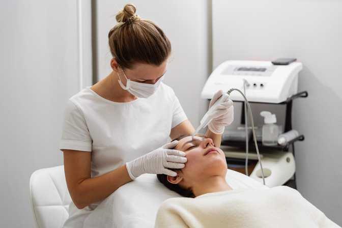 What to Look for When Choosing an Esthetician