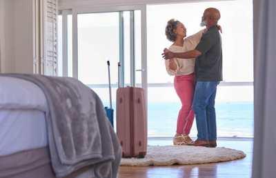 Hotel vs. Vacation Rental for Your Tampa Bay Getaway